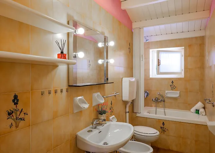 Apartamento Sole 1 Terrassen Mit Pool Og *