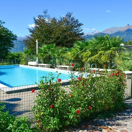 Lägenhet Sole 1 Terrassen Mit Pool Og Colico