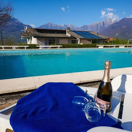 Sole 1 Terrassen Mit Pool Og * Colico